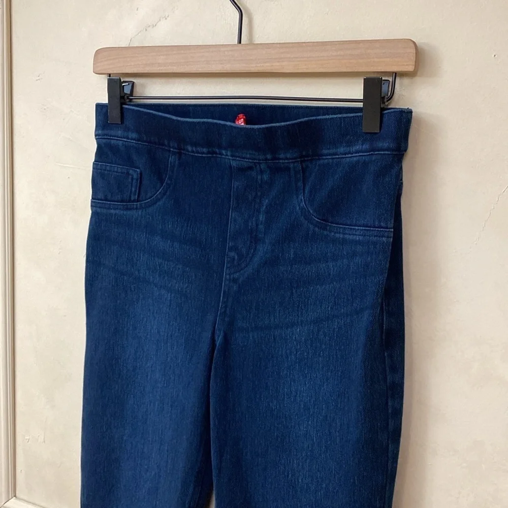 SPANX High Rise Leggings with Tapered Fit and Elastic Waistband - Picture 6 of 13